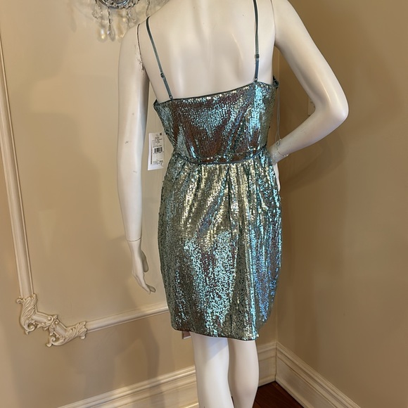 Aidan By Aidan Mattox
Spaghetti-Strap Sequin Wrap Cocktail Dress Size 8 - Picture 8 of 13